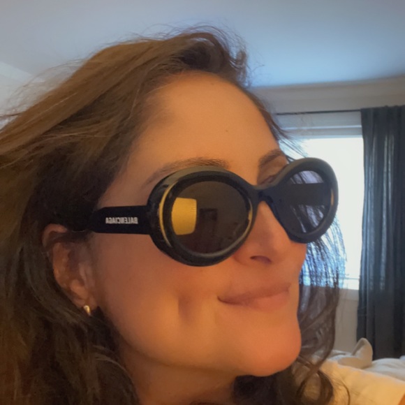 Balenciaga sunglasses - Picture 14 of 14